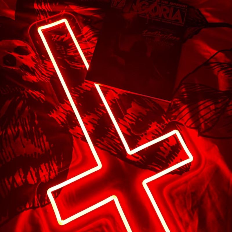 Cross Neon Licht Custom Neon B - Engineering And Interior Design recensie en prijs